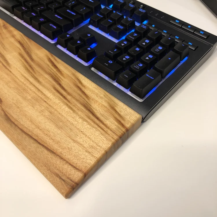 Palm rest view 3